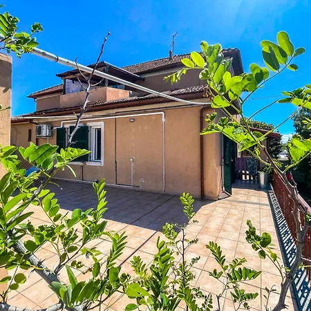 Giorgi In Riviera Ligure Apartman *